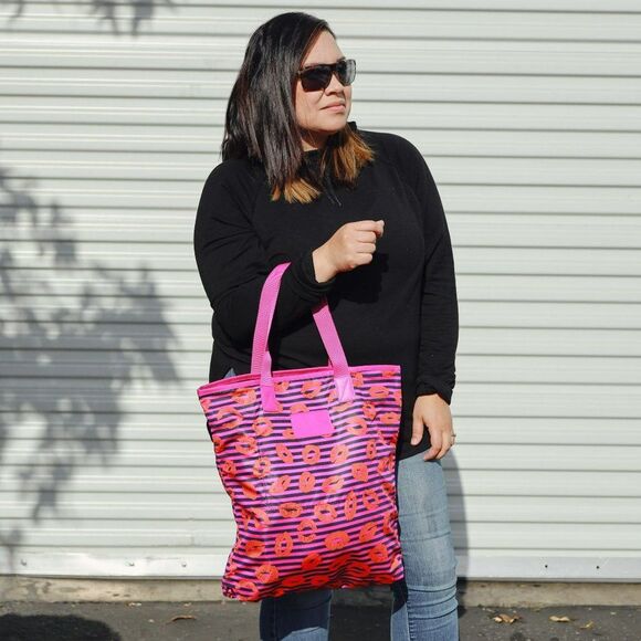 NWT Marc Jacobs HOT KISSES Eco-Friendly Tote - Picture 2 of 9